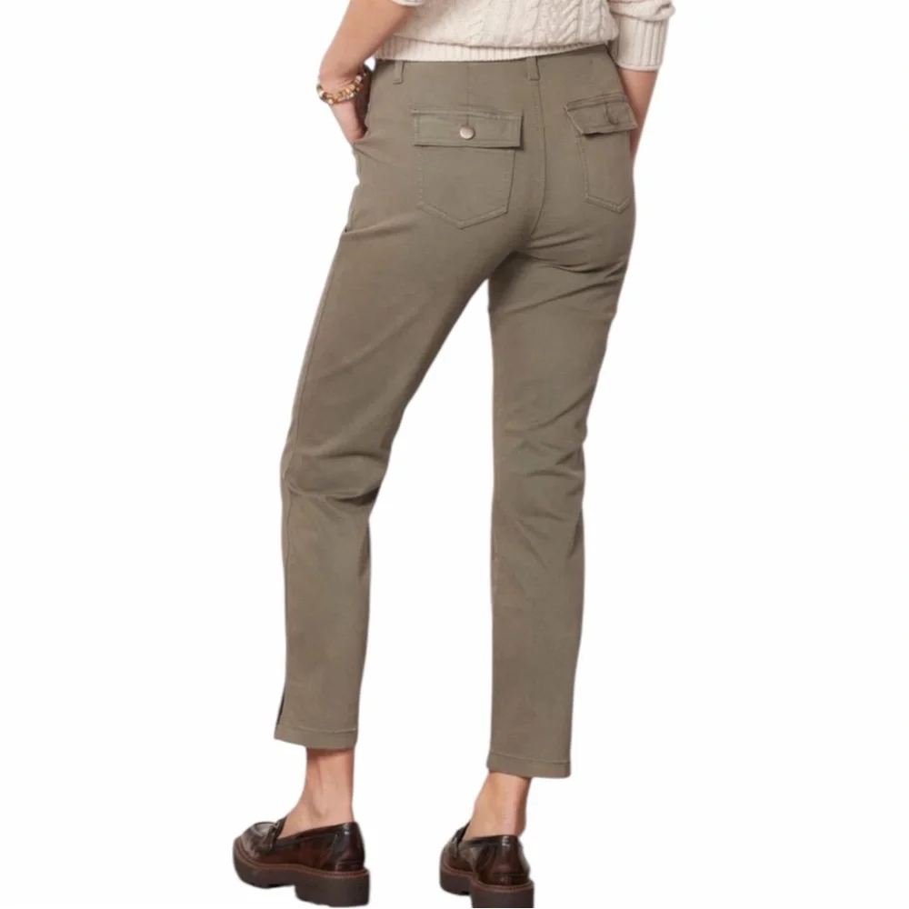 Evereve Payton utility ankle slit pant in Olive green size 26 - Picture 3 of 11